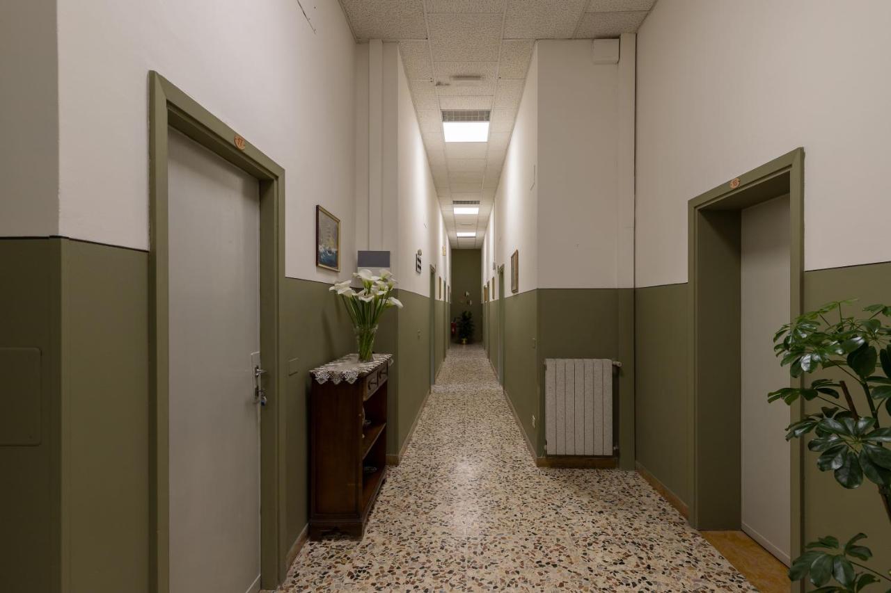 Casa Ferie Sant’Anna Hotel Florenţa Exterior foto